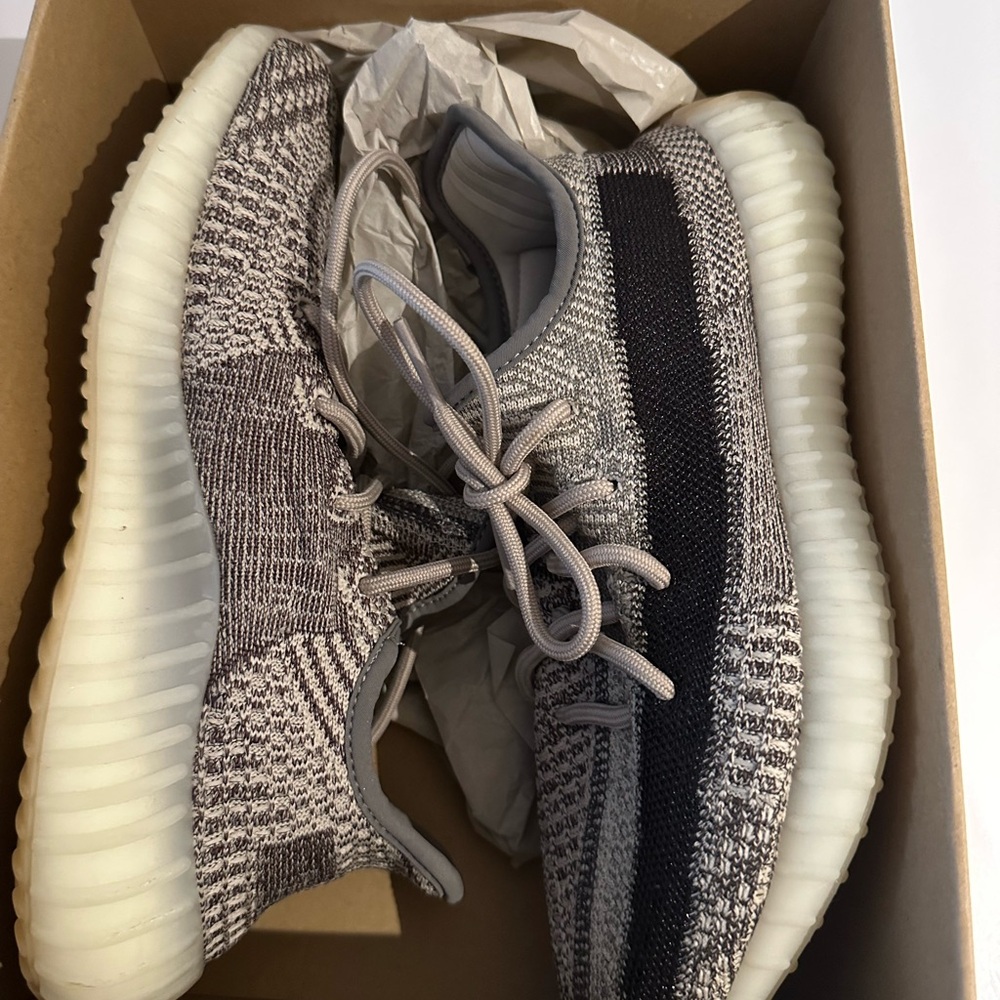 Yeezy Sneakers in Grey and Black